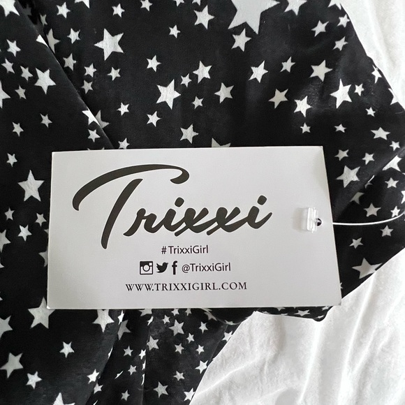 Trixxi dress. Medium. White star print. Side cutouts. - Picture 4 of 6